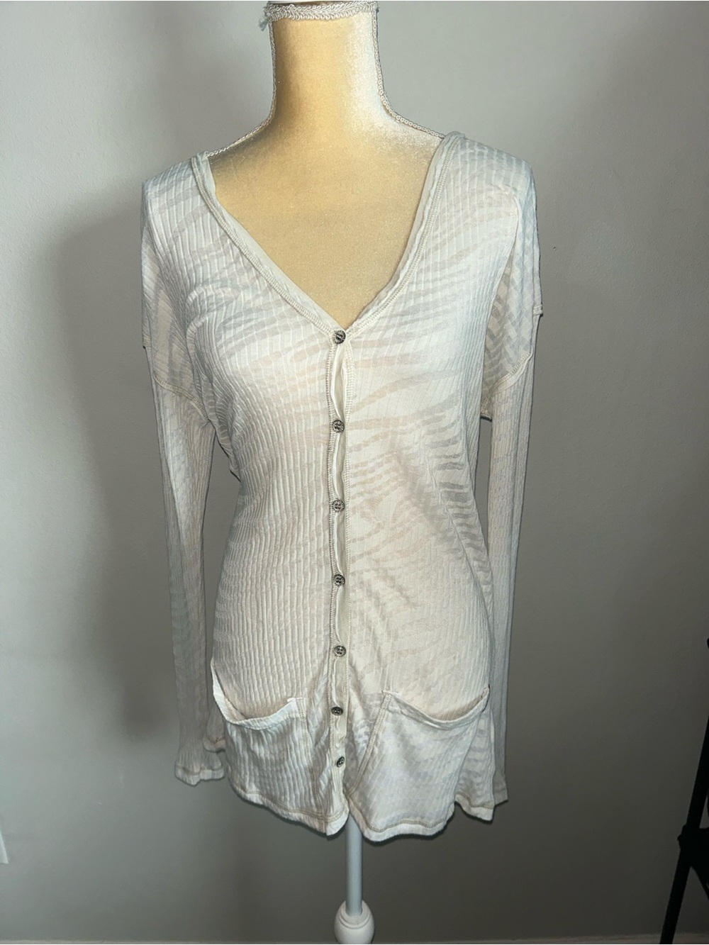NEW Hard Tail Cream Zebra Print Button-Up Top Sz L